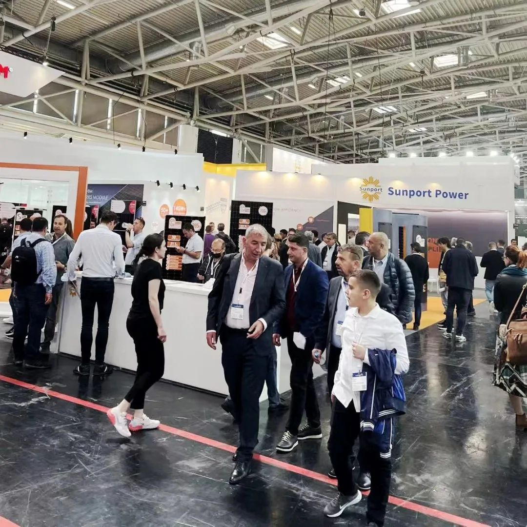 現(xiàn)場直擊 | 日托光伏攜多款新品亮相Intersolar Europe 2022