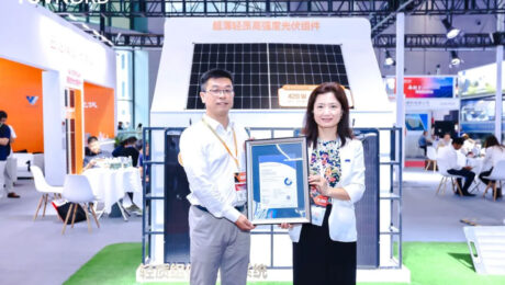 聚焦2024，展望2025，日托光伏的創新突破與行業新篇章