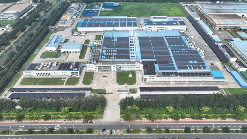 伊利天津工廠全面啟用日托光伏輕剛組件