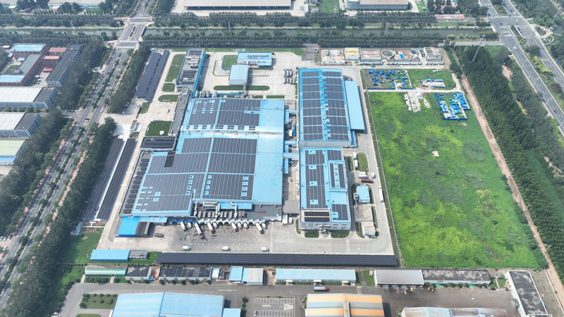 伊利天津工廠全面啟用日托光伏輕剛組件